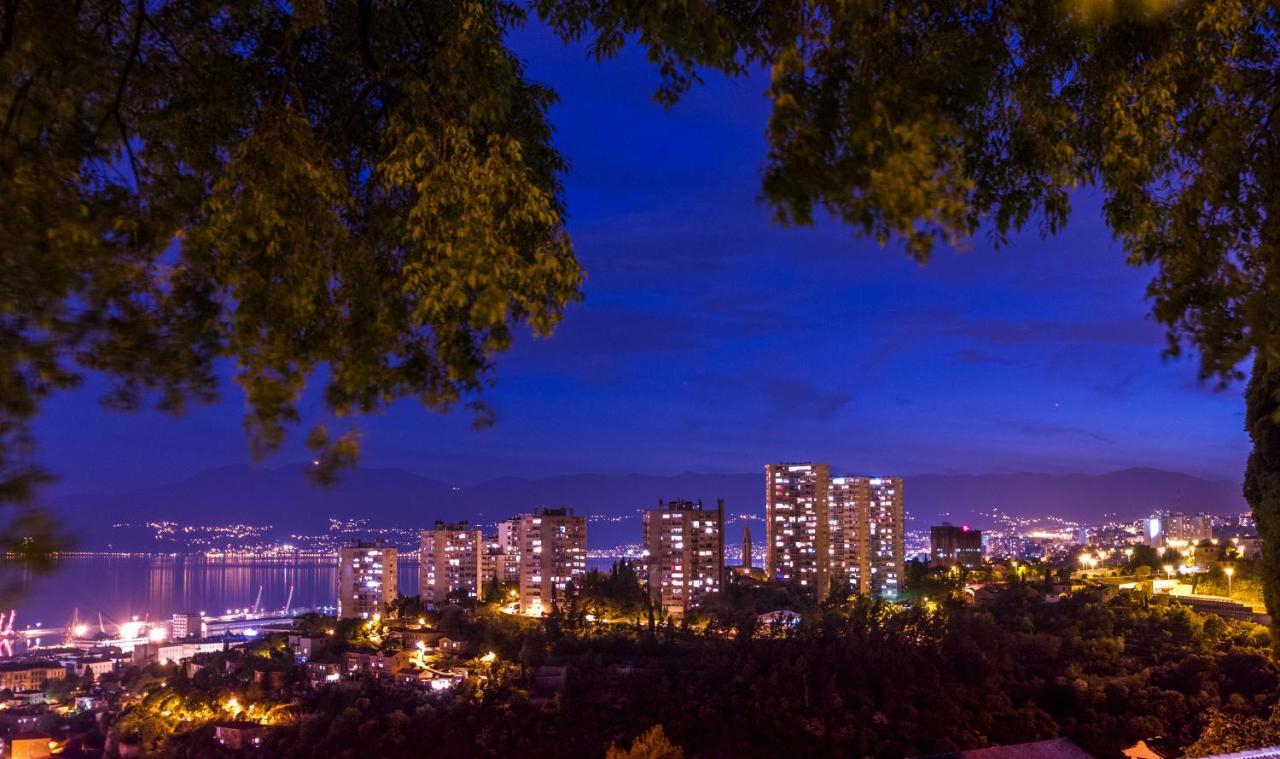 Luxflat20 Apartment Rijeka Ngoại thất bức ảnh