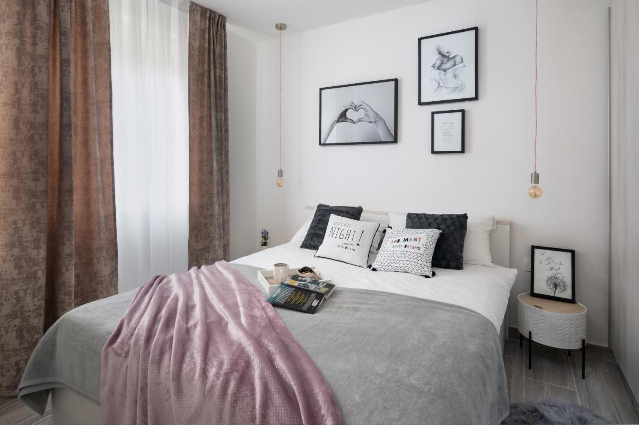 Luxflat20 Apartment Rijeka Ngoại thất bức ảnh